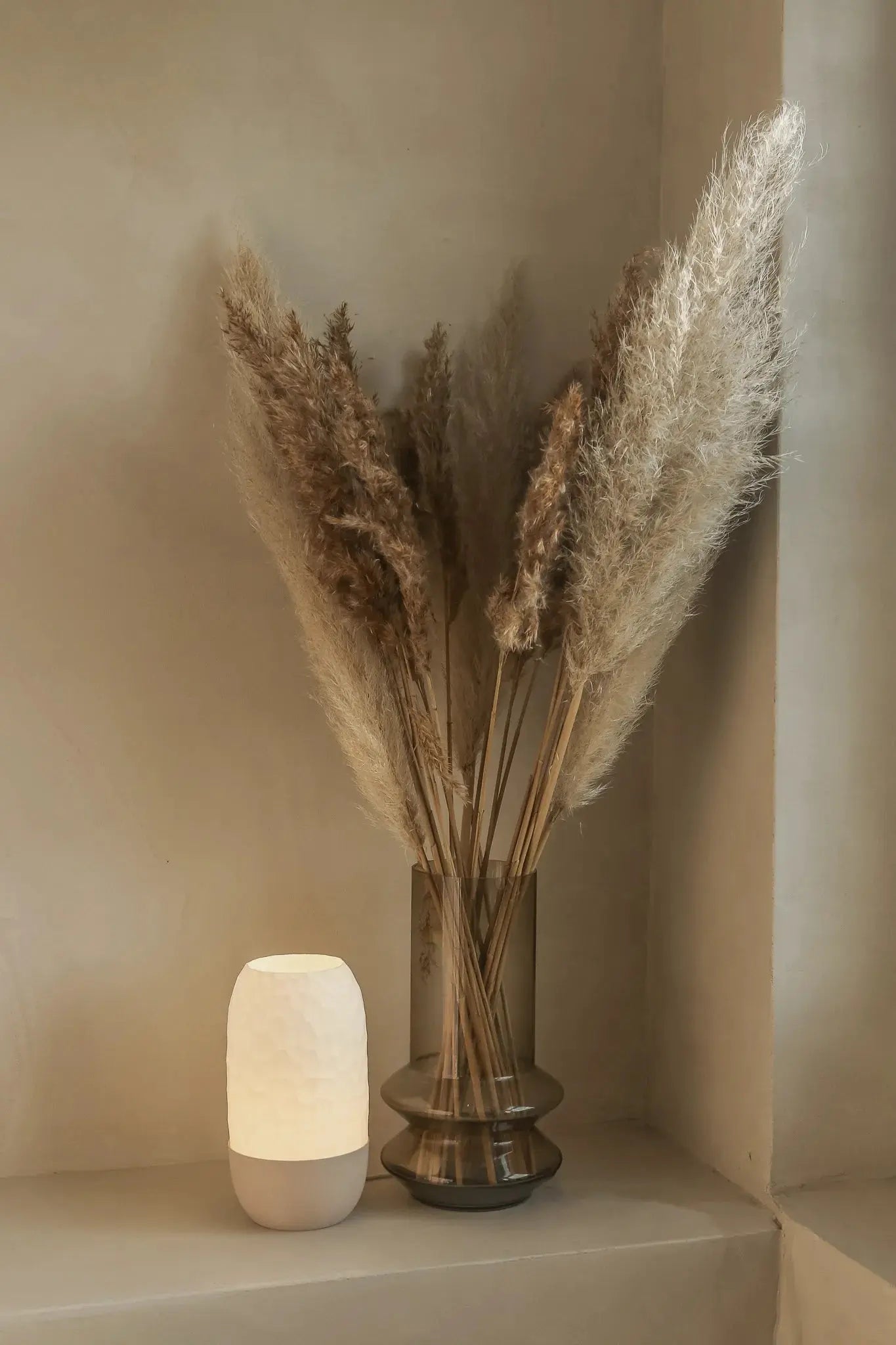 BIONIC: Home Decor Lampada da Tavolo con Superficie Organica Janberry