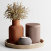 Striaris: Barattolo con Coperchio Rigato Home Decor in PLA: Hero Principale su legno naturale