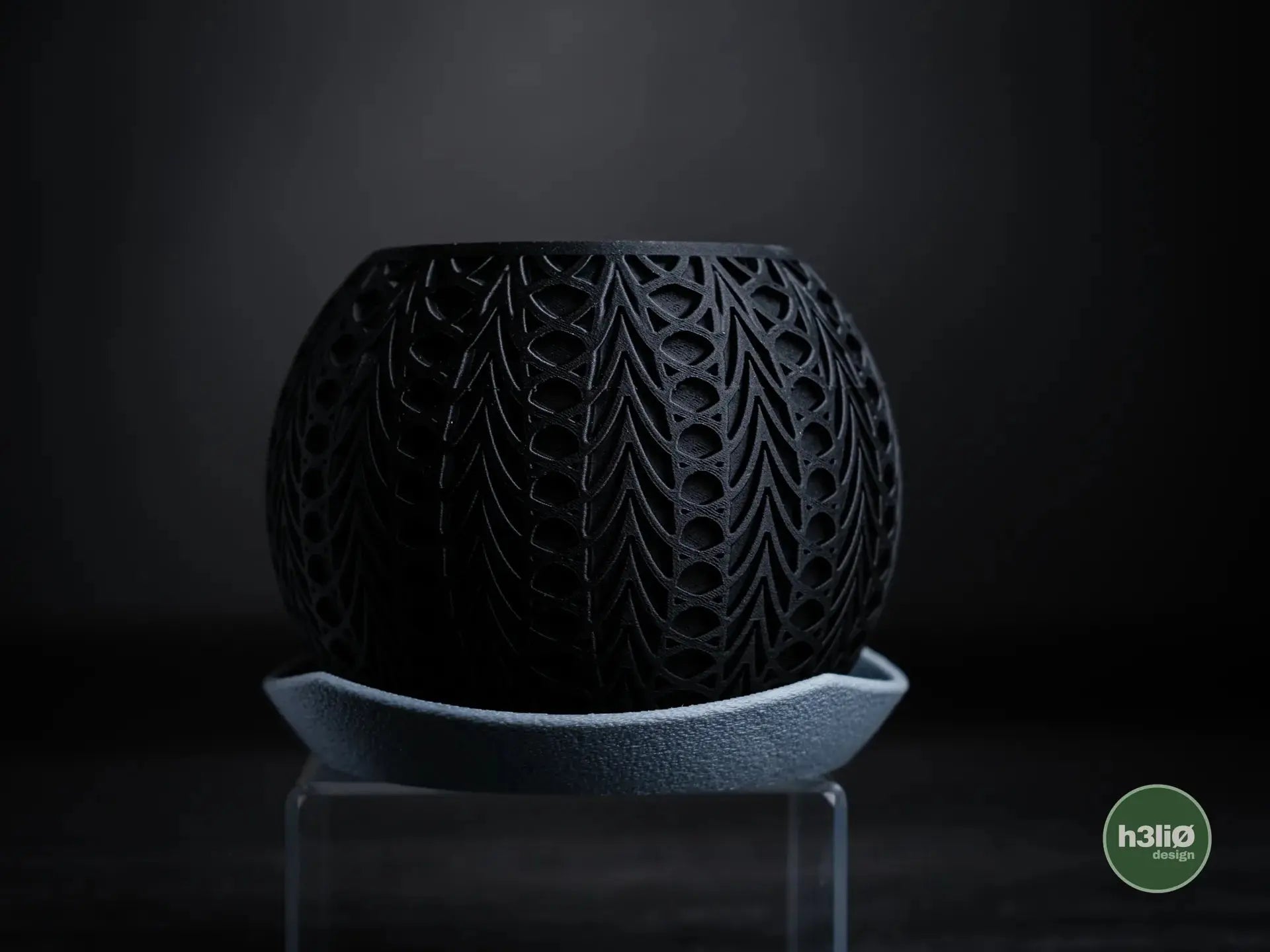 FUSION: Vaso Decorativo Sferico con Motivo Trafitto h3li0