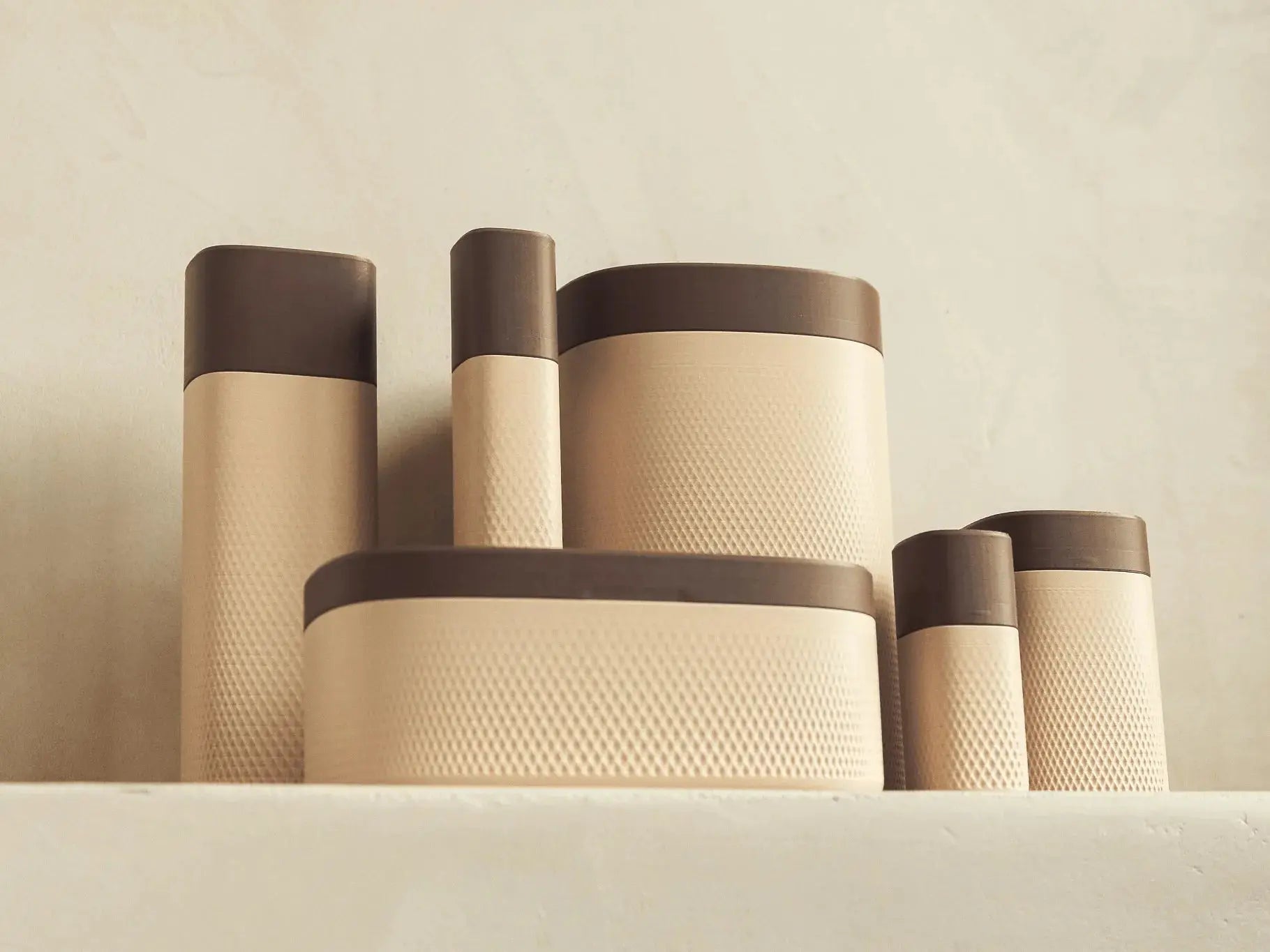 ESSENCE: Home Decor Set Contenitori Bagno Moderni in PLA Janberry