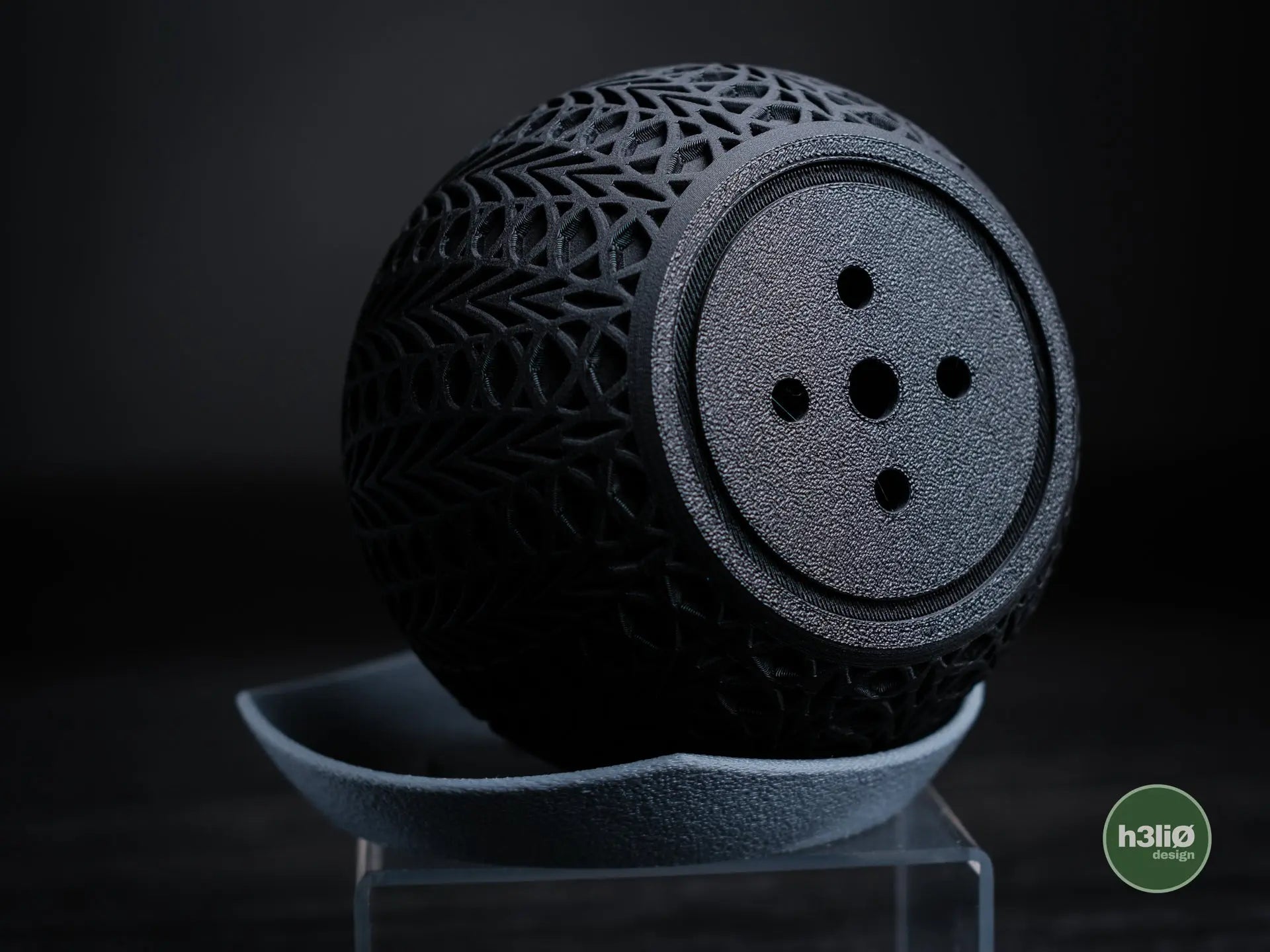 FUSION: Vaso Decorativo Sferico con Motivo Trafitto h3li0