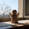 Serafina in Caffelatte alla finestra, in una mattina d'inverno